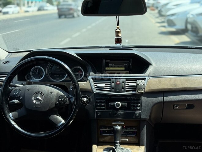 Mercedes E 220 2009, 274,000 km - 2.1 l - Bakı