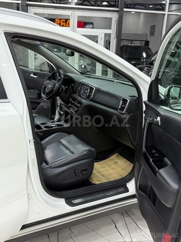 Kia Sportage 2016, 155,000 km - 2.0 л - Sumqayıt