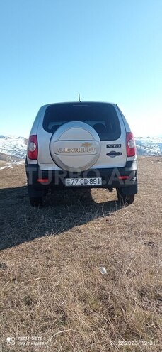 Chevrolet Niva 2010, 420,000 km - 1.7 l - Gədəbəy