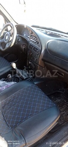 Chevrolet Niva 2010, 420,000 km - 1.7 l - Gədəbəy