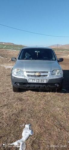 Chevrolet Niva 2010, 420,000 km - 1.7 l - Gədəbəy
