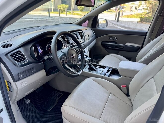 Kia Carnival 2017, 189,000 km - 2.2 l - Bakı