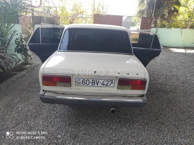 LADA (VAZ) 2107 2000, 15,000 km - 1.5 l - Yevlax