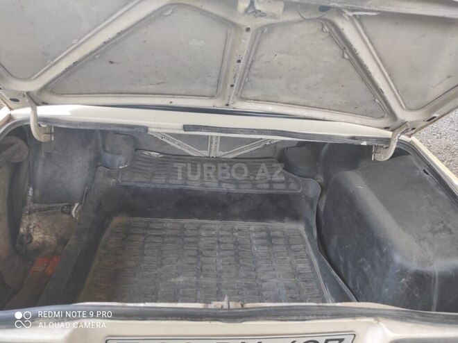LADA (VAZ) 2107 2000, 15,000 km - 1.5 l - Yevlax