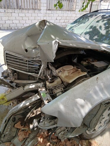 Mercedes C 200 1997, 450,000 km - 2.0 л - Bakı