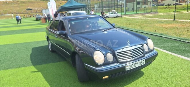 Mercedes E 220 1999, 600,000 km - 2.2 l - Gəncə