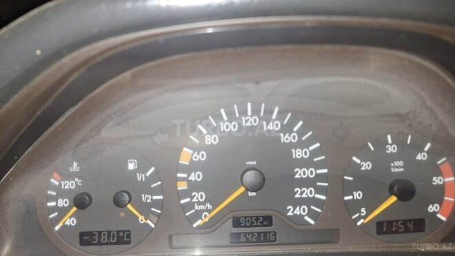 Mercedes E 220 1999, 600,000 km - 2.2 l - Gəncə