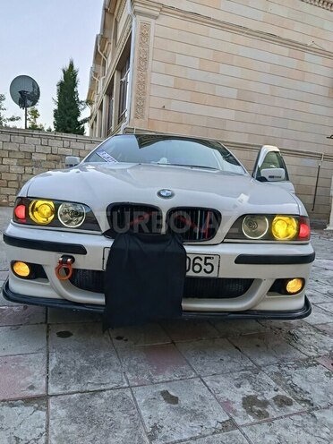 BMW 523 1998, 220,000 km - 2.5 l - Şamaxı