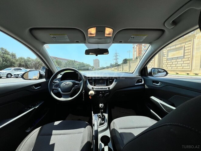 Hyundai Accent 2018, 102,604 km - 1.6 l - Bakı