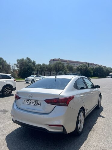 Hyundai Accent 2018, 102,604 km - 1.6 l - Bakı