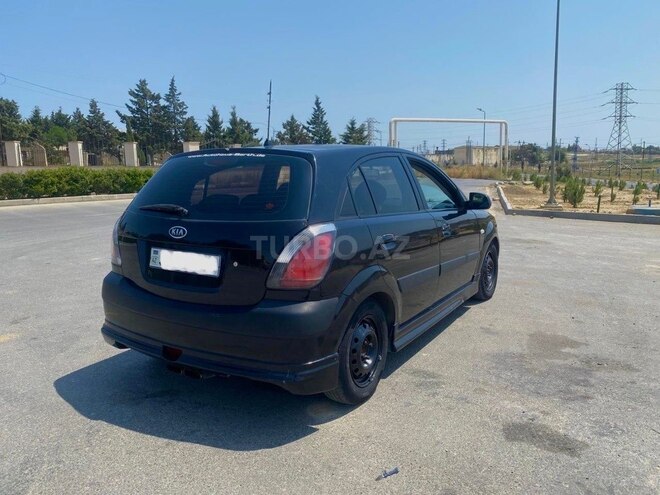 Kia Rio 2006, 260,000 km - 1.4 л - Bakı