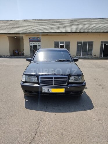 Mercedes C 220 1995, 300,000 km - 2.2 l - Neftçala