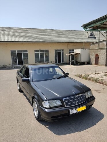 Mercedes C 220 1995, 300,000 km - 2.2 l - Neftçala