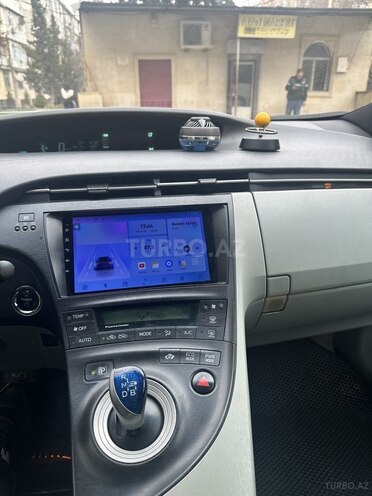 Toyota Prius 2010, 300,000 km - 1.8 л - Bakı