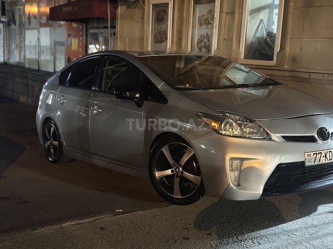 Toyota Prius 2010, 300,000 km - 1.8 л - Bakı