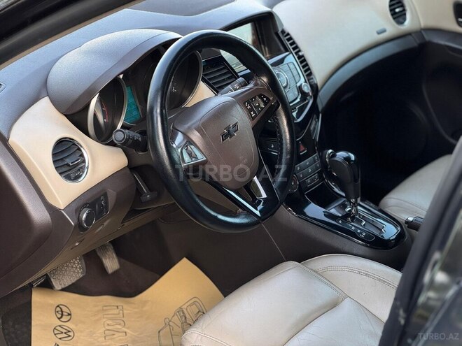 Chevrolet Cruze 2015, 211,000 km - 1.4 l - Gəncə