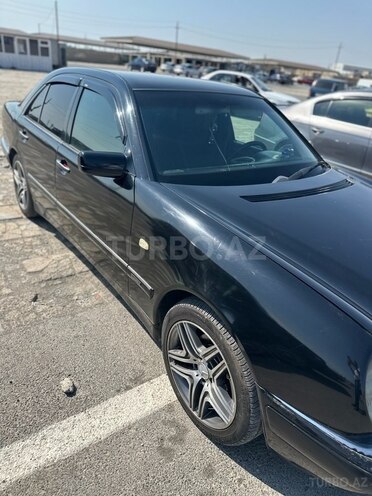 Mercedes E 220 1998, 700,000 km - 2.2 l - Bakı