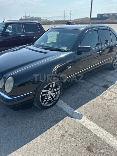 Mercedes E 220 1998, 700,000 km - 2.2 l - Bakı