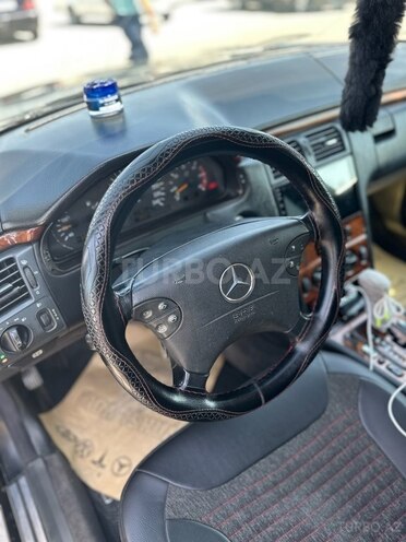 Mercedes E 220 1998, 700,000 km - 2.2 l - Bakı