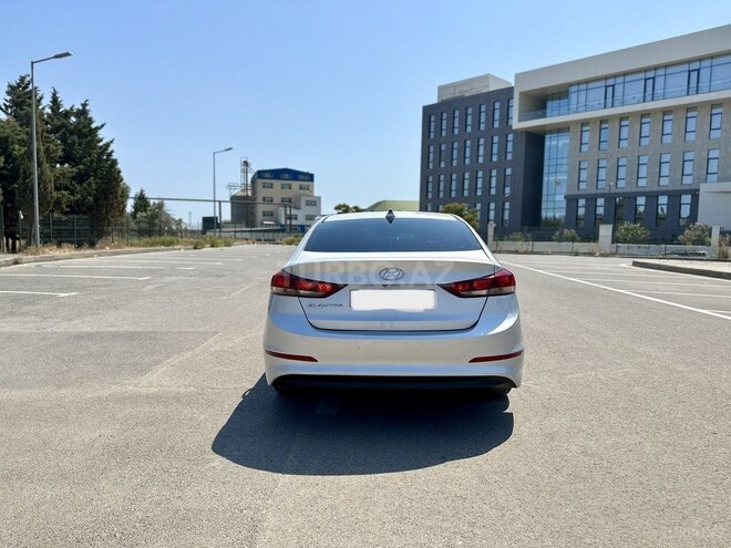 Hyundai Elantra 2018, 156,000 km - 2.0 l - Bakı