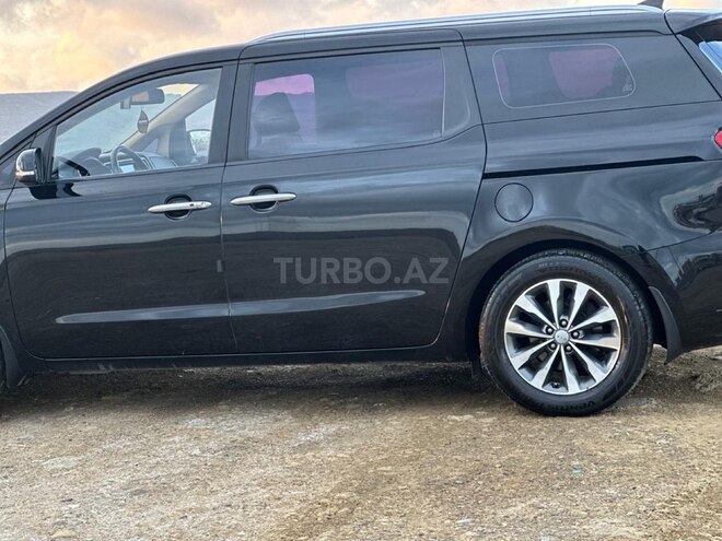 Kia Carnival 2016, 228,103 km - 2.2 l - Bakı