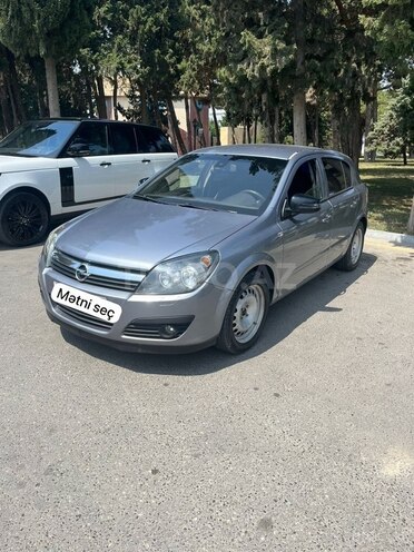 Opel Astra 2006, 82,000 km - 1.4 l - Bakı