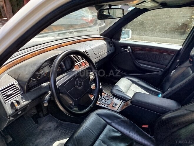 Mercedes C 240 2000, 245,632 km - 2.4 л - Gəncə
