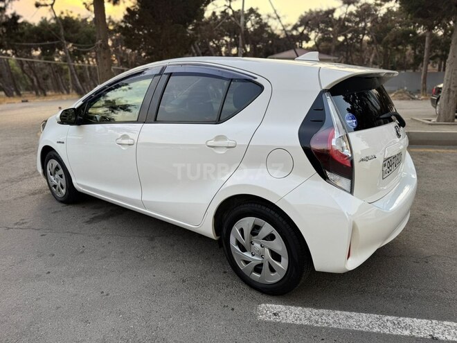 Toyota Aqua 2020, 80,000 km - 1.5 l - Bakı