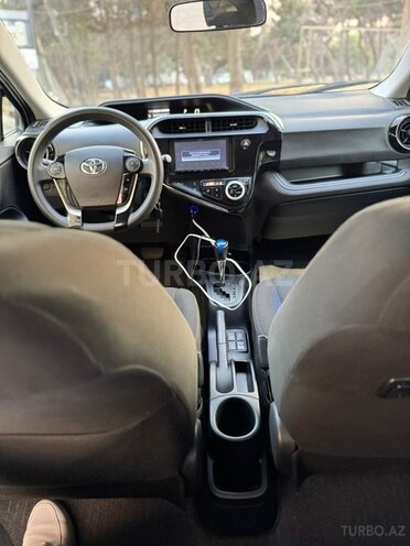 Toyota Aqua 2020, 80,000 km - 1.5 l - Bakı