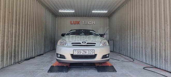 Toyota Corolla 2005, 386,278 km - 1.4 l - Göyçay