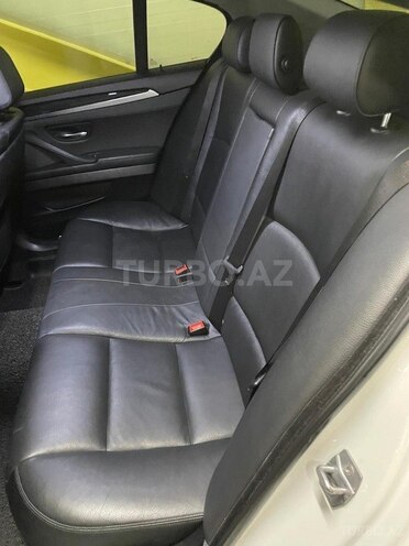 BMW 520 2015, 175,000 km - 2.0 l - Bakı