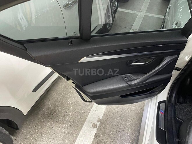 BMW 520 2015, 175,000 km - 2.0 l - Bakı