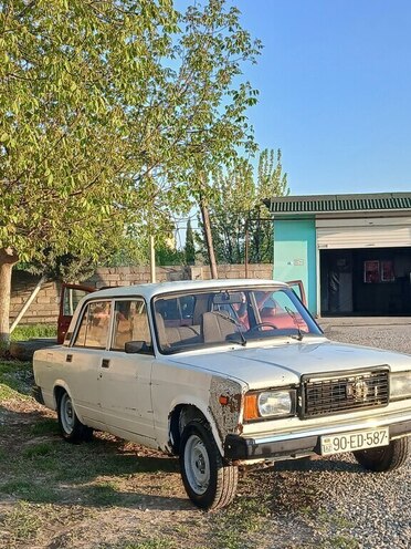 LADA (VAZ) 2107 2008, 100,000 km - 1.6 l - Şabran