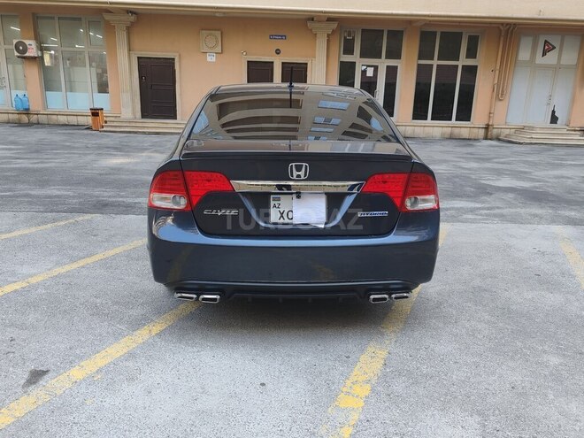 Honda Civic 2008, 383,000 km - 1.3 л - Bakı