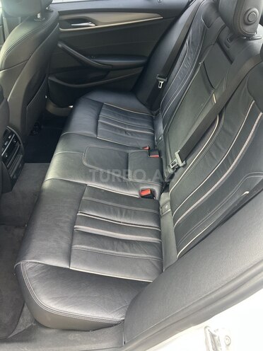 BMW 520 2017, 118,000 km - 2.0 l - Bakı