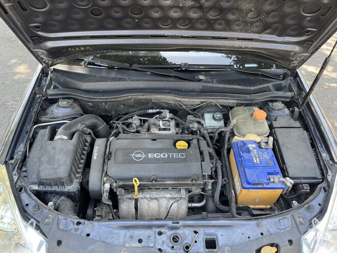 Opel Astra 2009, 344,560 km - 1.6 l - Oğuz