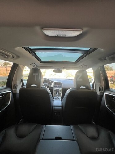 Volvo XC60-15