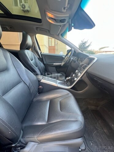 Volvo XC60-13