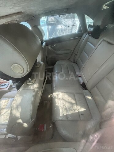 Audi A4 2002, 30,000 km - 2.4 l - Bakı