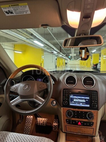 Mercedes GL 550 2009, 210,000 km - 5.5 l - Gəncə