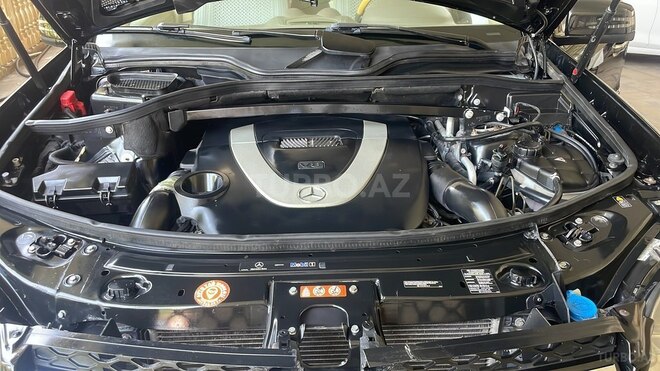 Mercedes GL 550 2009, 210,000 km - 5.5 l - Gəncə