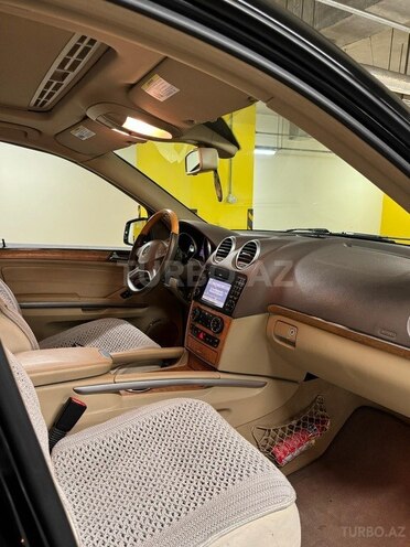 Mercedes GL 550 2009, 210,000 km - 5.5 l - Gəncə