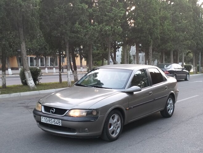 Opel Vectra 1997, 250,000 km - 2.0 l - Sumqayıt