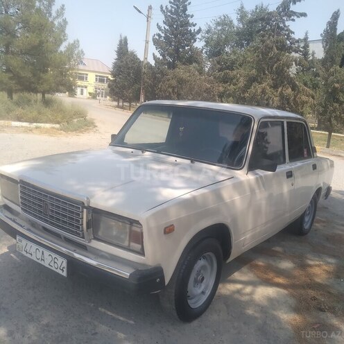 LADA (VAZ) 2107 1995, 34,800 km - 1.5 l - Salyan