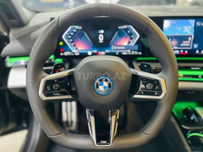 BMW 530e 2024, 6,000 km - 2.0 l - Bakı