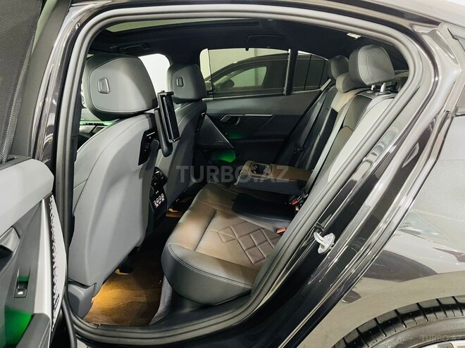 BMW 530e 2024, 6,000 km - 2.0 l - Bakı