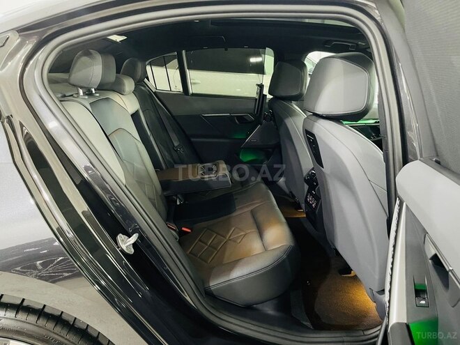 BMW 530e 2024, 6,000 km - 2.0 l - Bakı