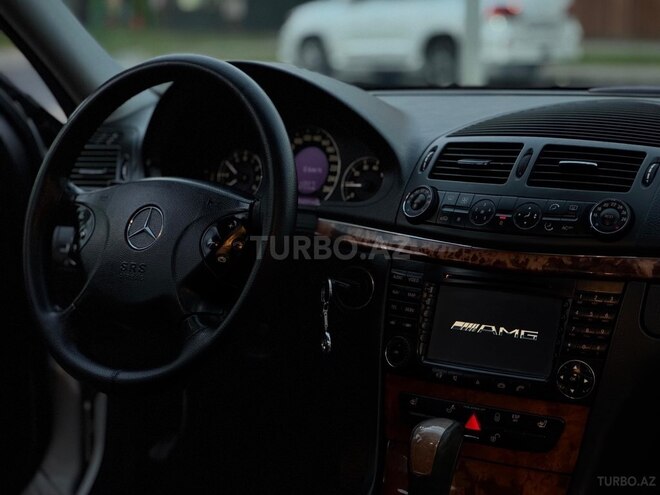Mercedes E 320 2005, 276,000 km - 3.2 l - Bakı