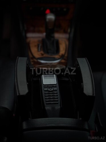 Mercedes E 320 2005, 276,000 km - 3.2 l - Bakı
