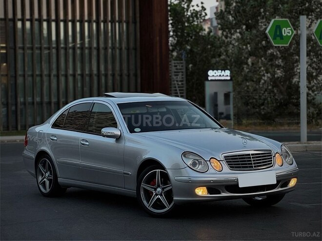Mercedes E 320 2005, 276,000 km - 3.2 l - Bakı